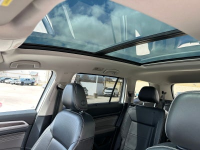 2022 Volkswagen Atlas 2.0T SE w/Technology