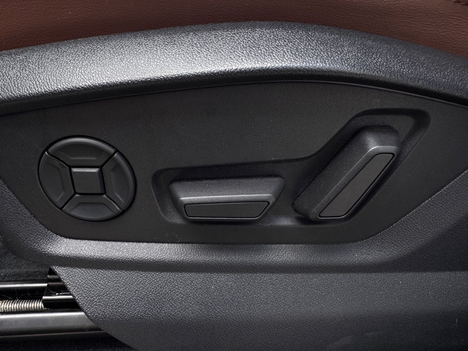 2023 Audi Q7 45 Premium quattro