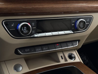 2022 Audi Q5 45 S line Premium quattro