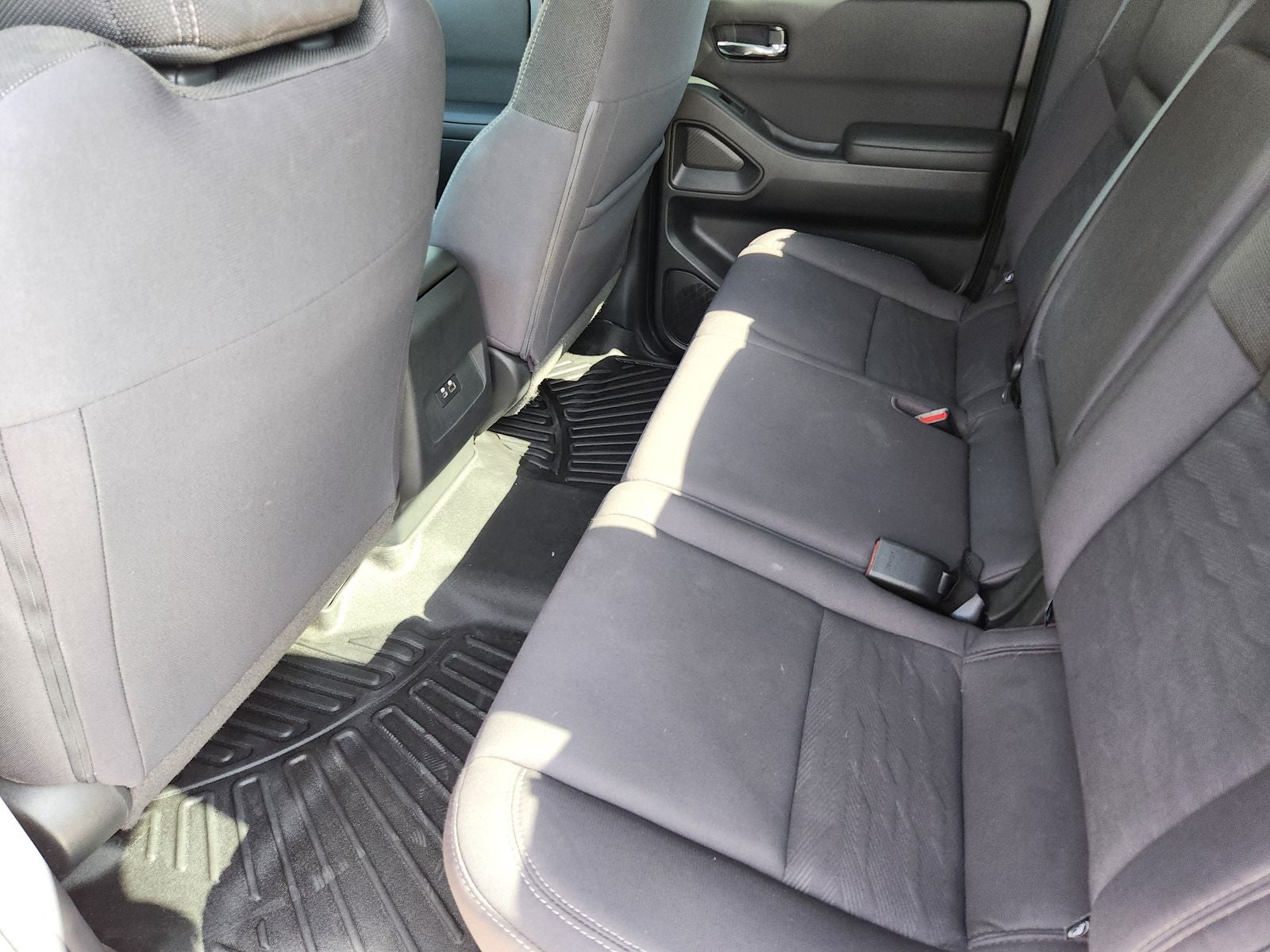 2024 Nissan Frontier Crew Cab SV 4x2