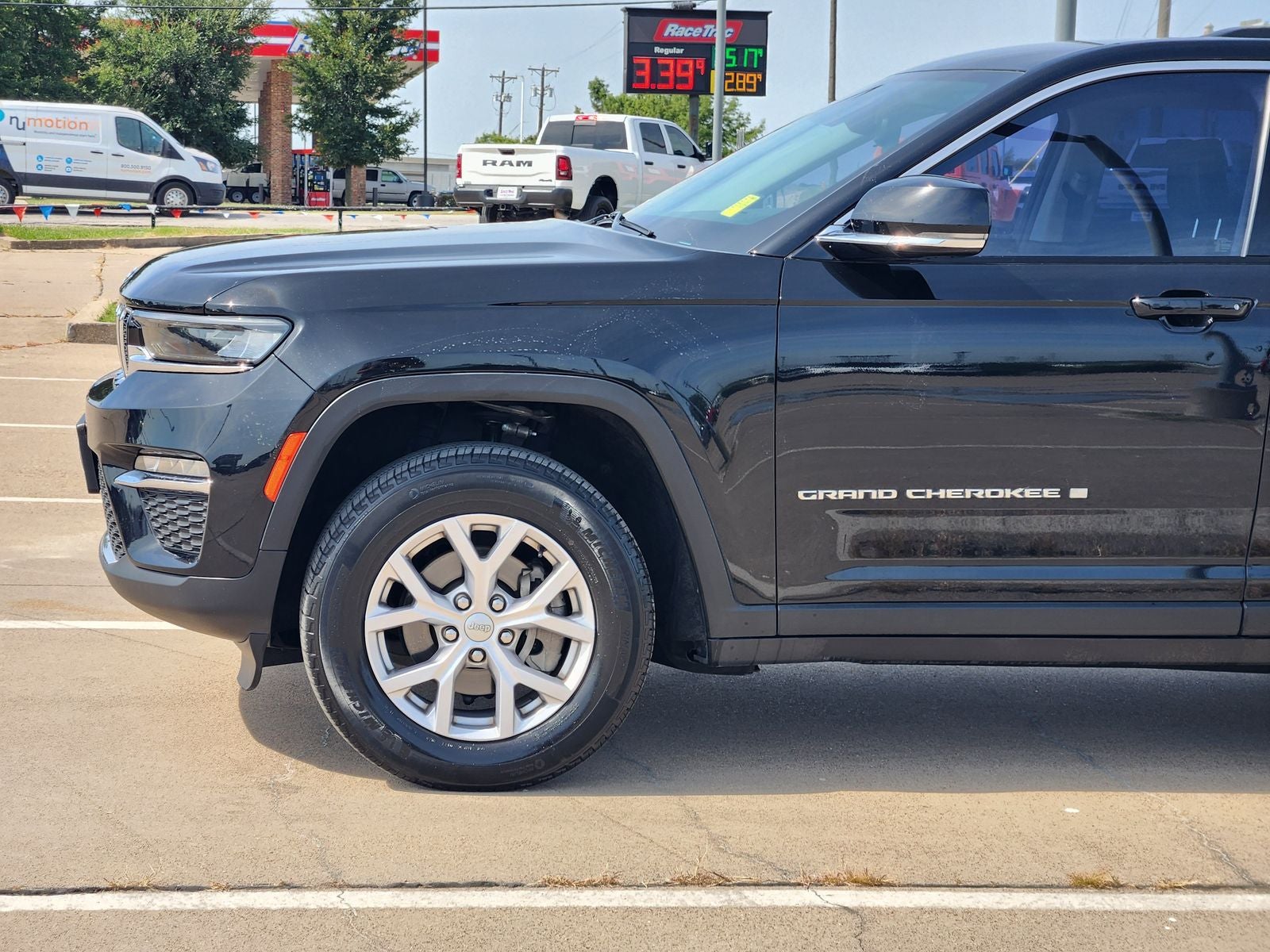 2022 Jeep Grand Cherokee Limited 4x2