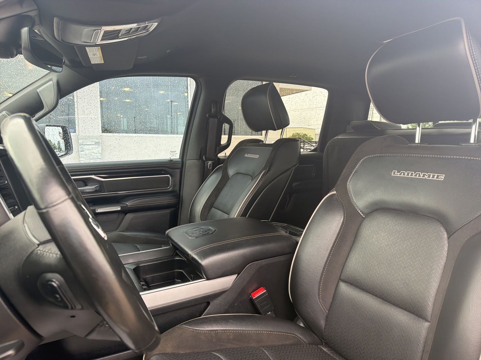 2022 RAM Ram 1500 Laramie Crew Cab 4x2 5'7' Box