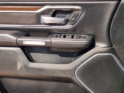 2021 RAM Ram 1500 Laramie Crew Cab 4x2 5'7' Box
