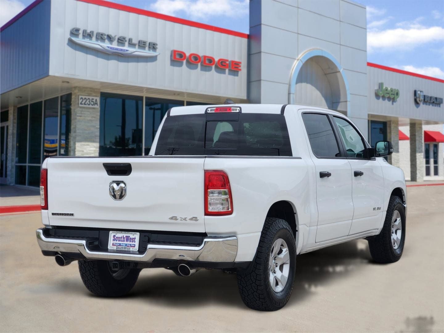 2023 RAM Ram 1500 Big Horn Crew Cab 4x4 5'7' Box
