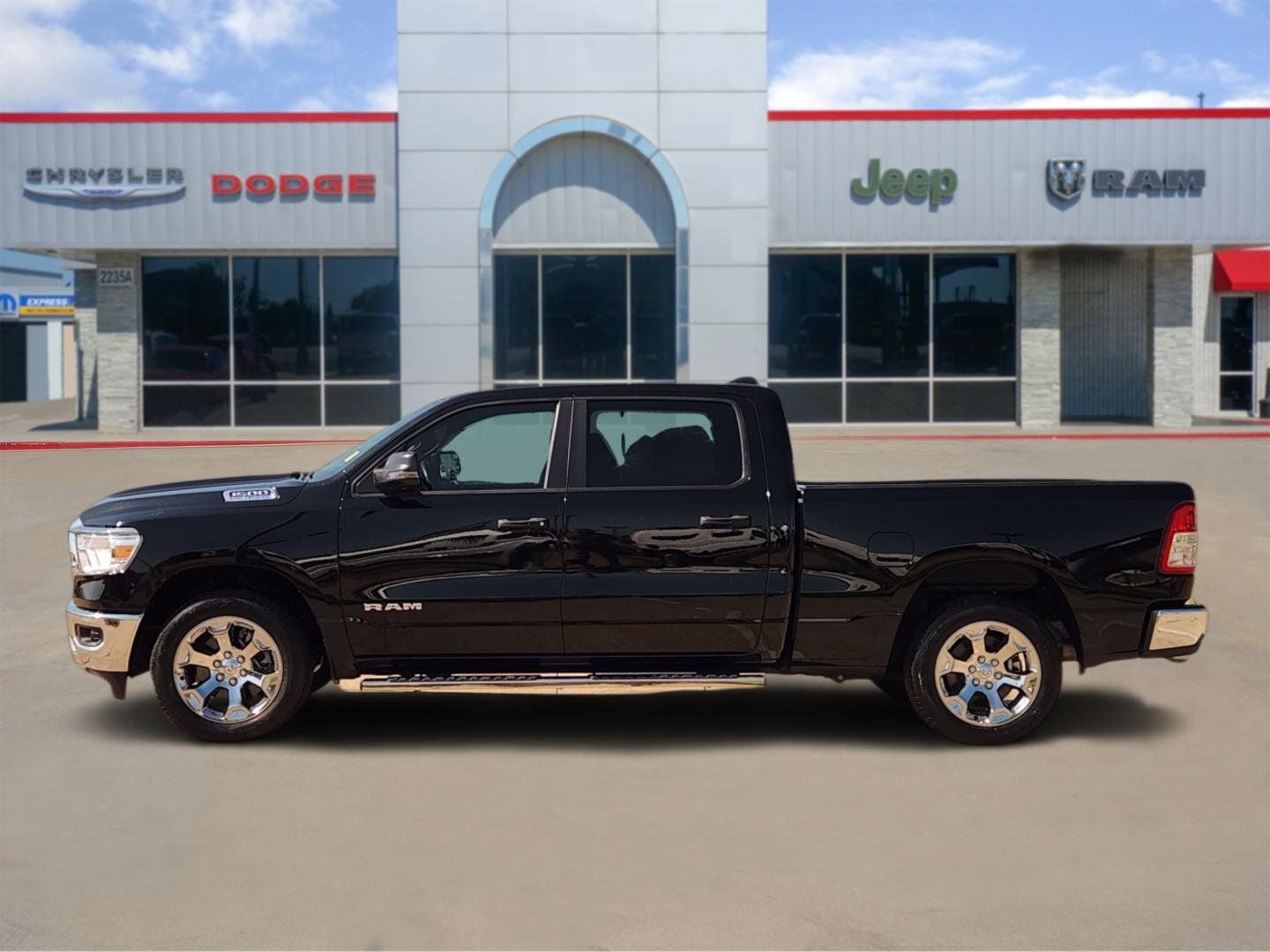 2023 RAM Ram 1500 Big Horn Crew Cab 4x4 6'4' Box