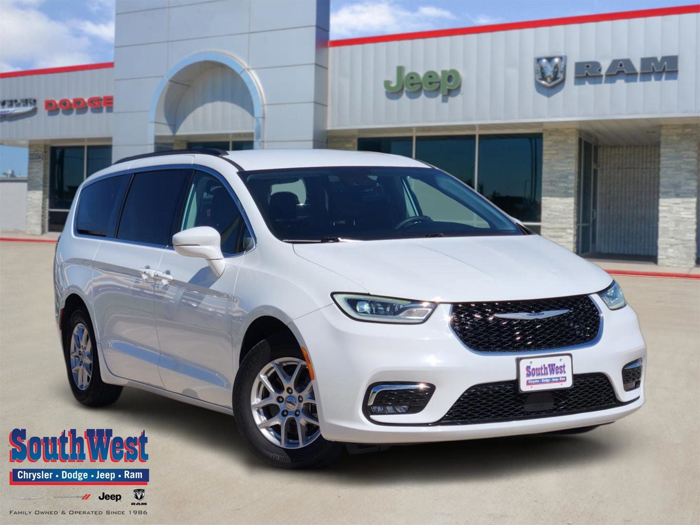 2022 Chrysler Pacifica Touring L