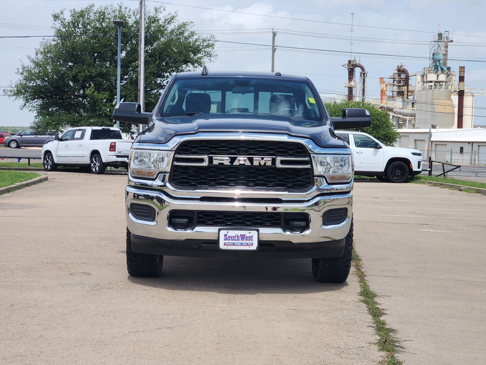 2020 RAM Ram 2500 Tradesman Crew Cab 4x4 6'4' Box