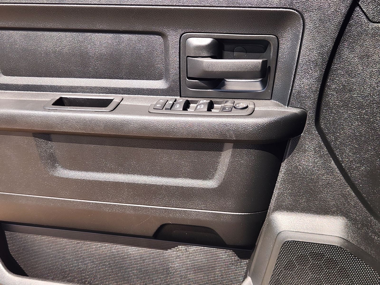 2021 RAM Ram 2500 Tradesman Crew Cab 4x4 6'4' Box