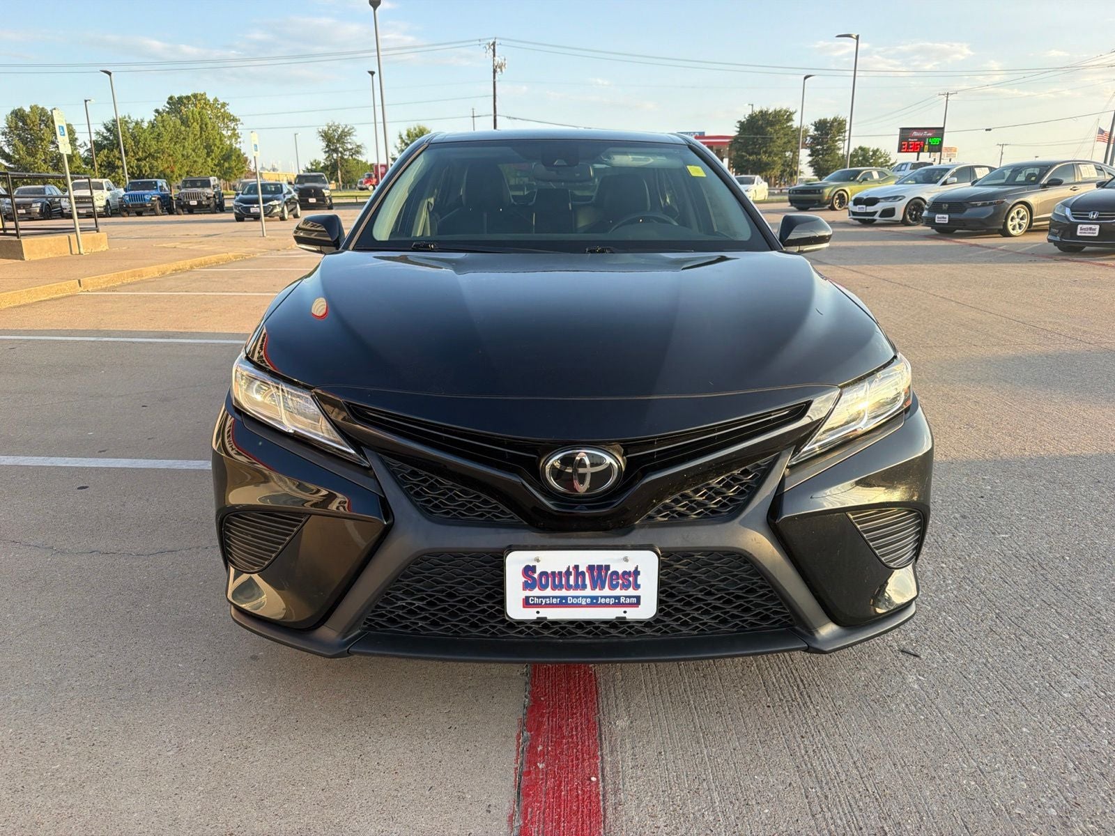 2019 Toyota Camry SE