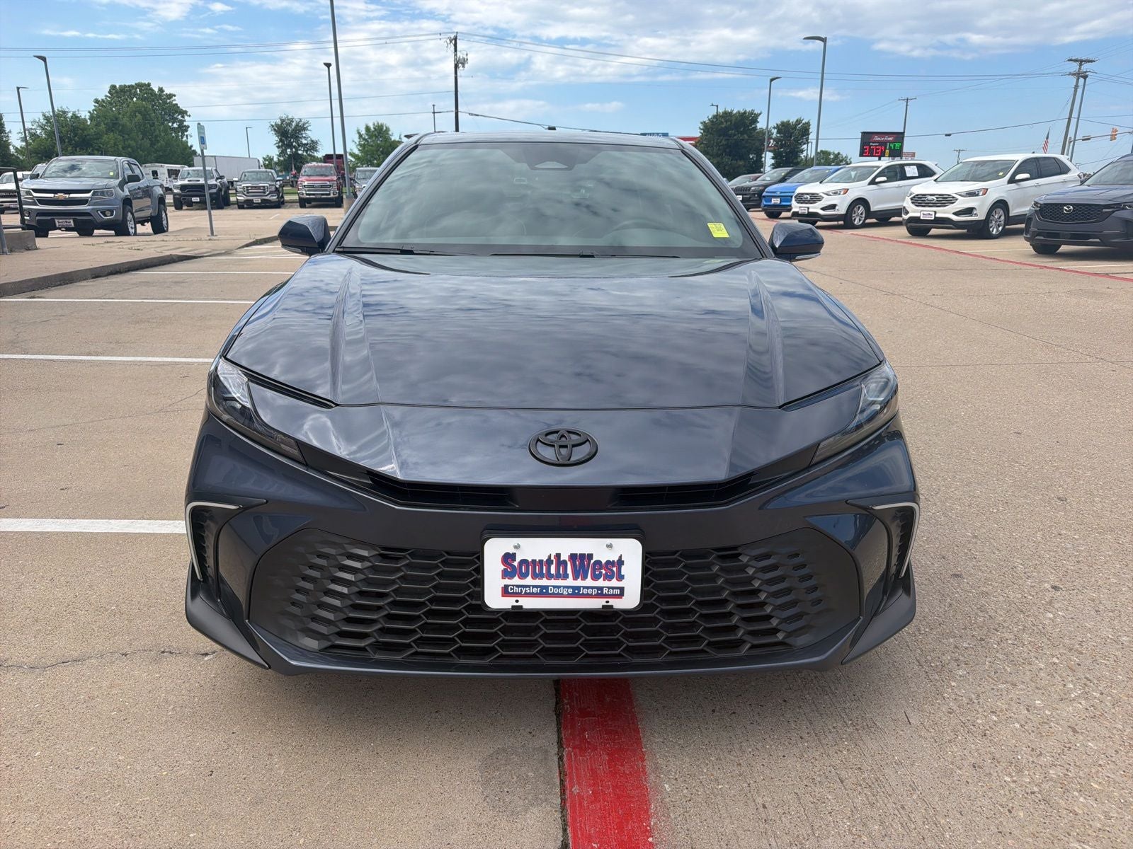 2026 Toyota Camry SE