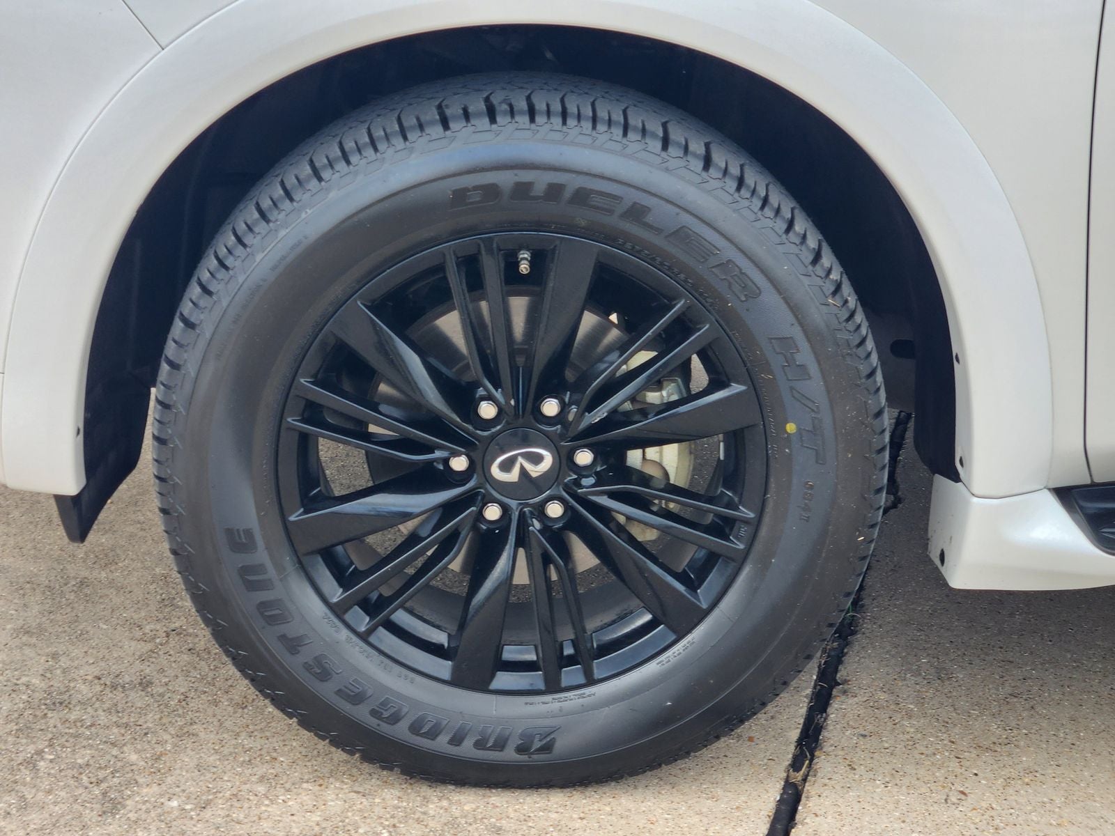 2021 INFINITI QX80 LUXE