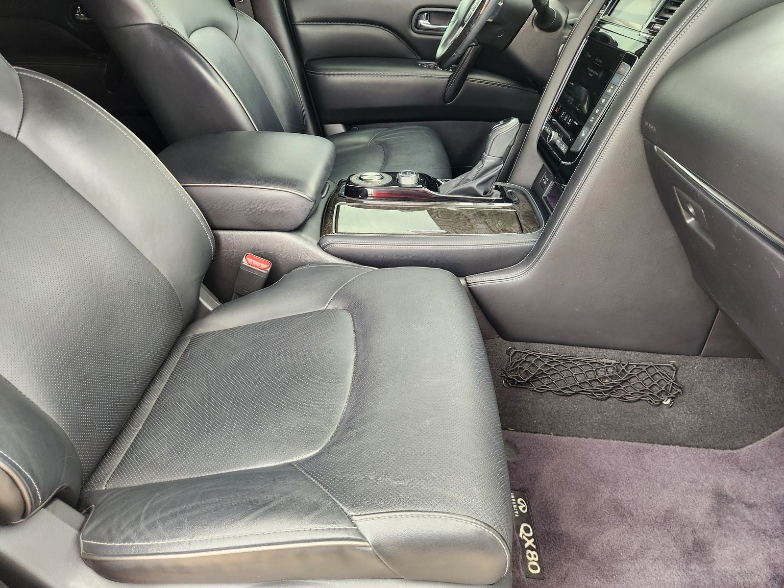 2021 INFINITI QX80 LUXE