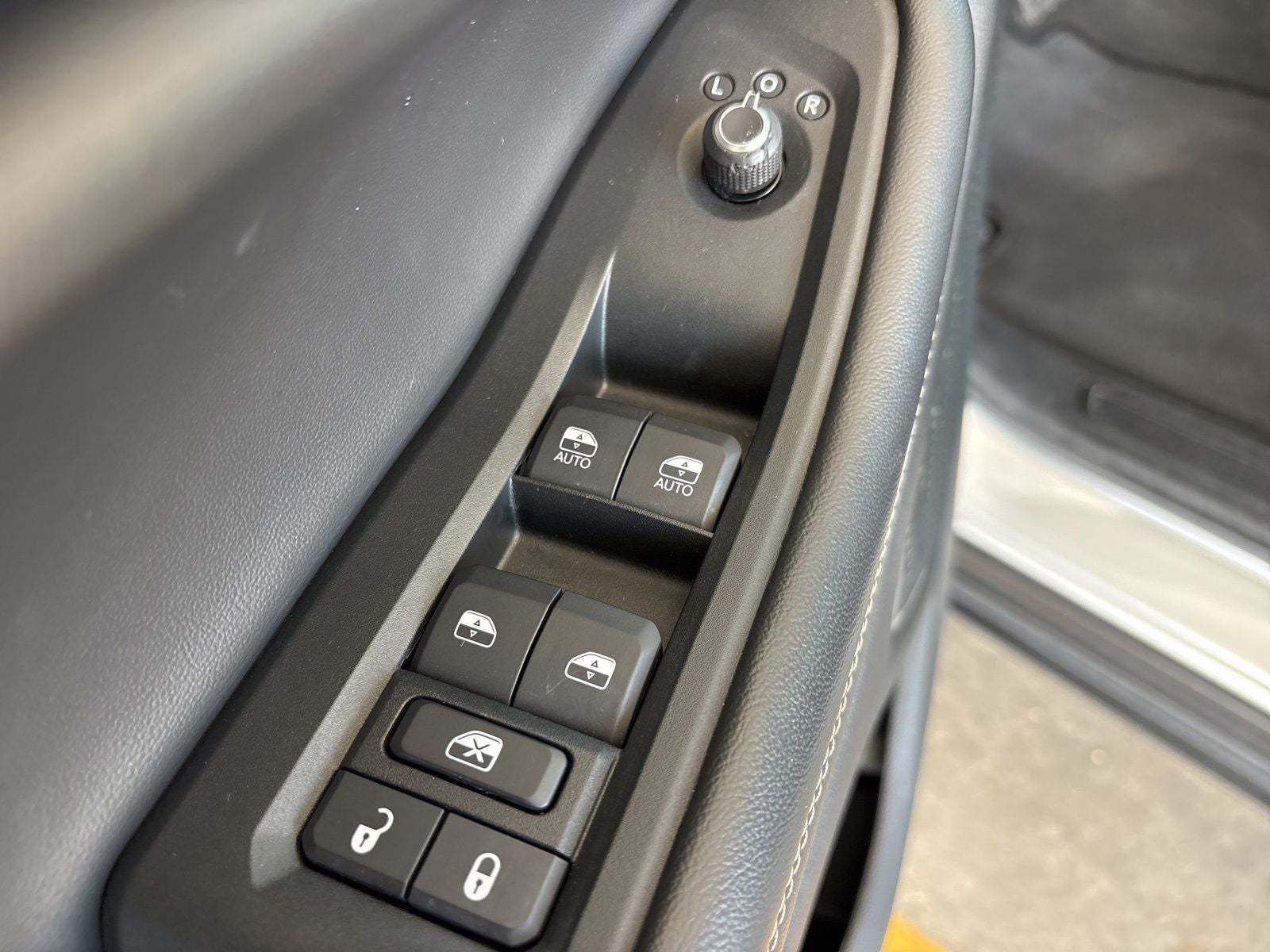 2021 Jeep Grand Cherokee L Laredo 4x2