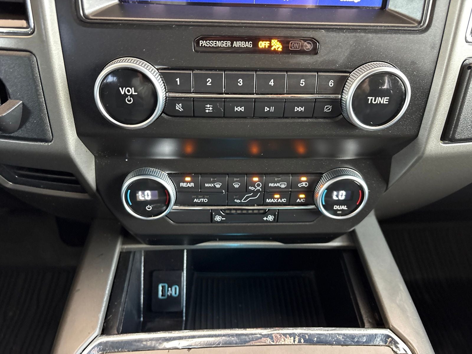 2020 Ford Expedition XLT