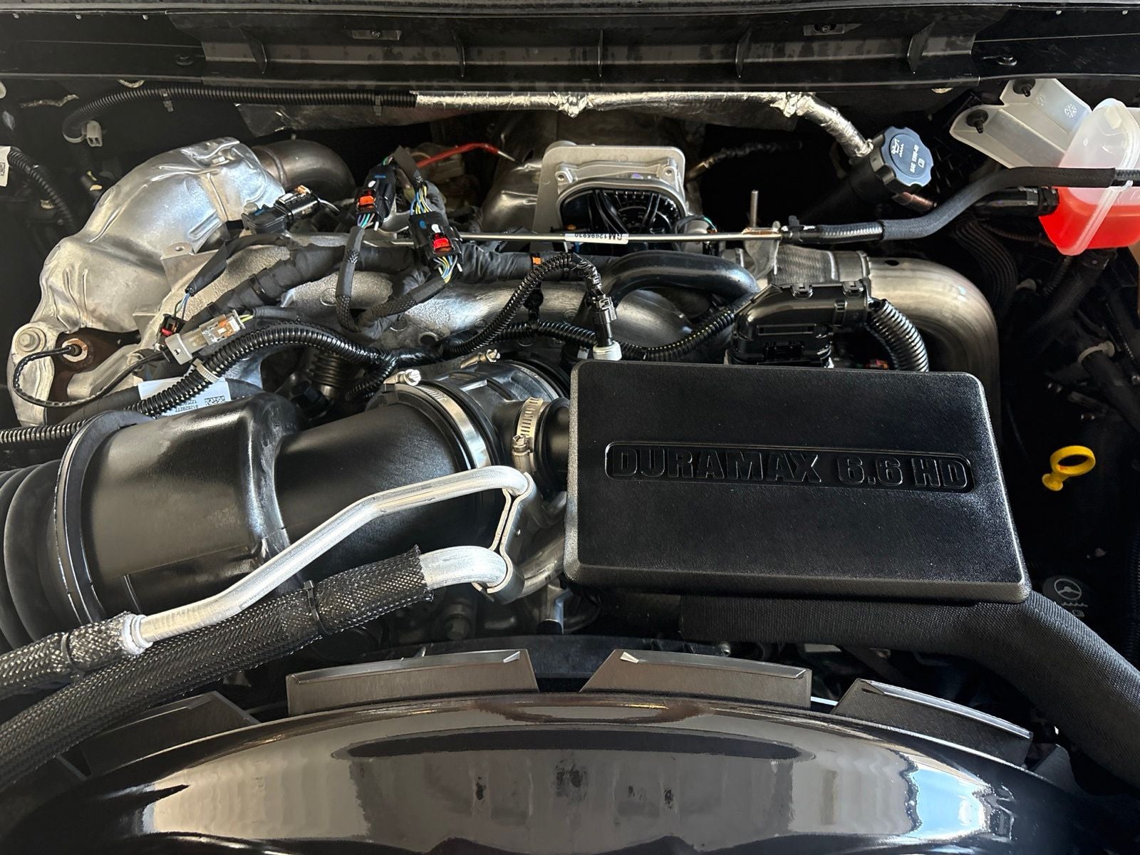 2025 Chevrolet Silverado 2500HD 4WD Crew Cab Long Bed LT