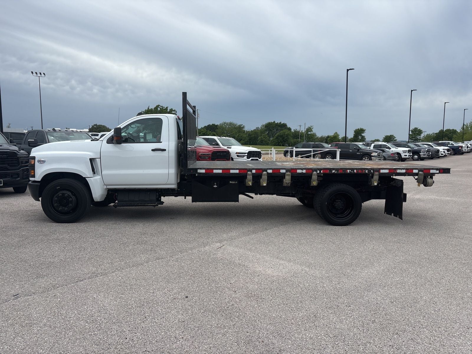 2022 Chevrolet Silverado 4500HD 1WT