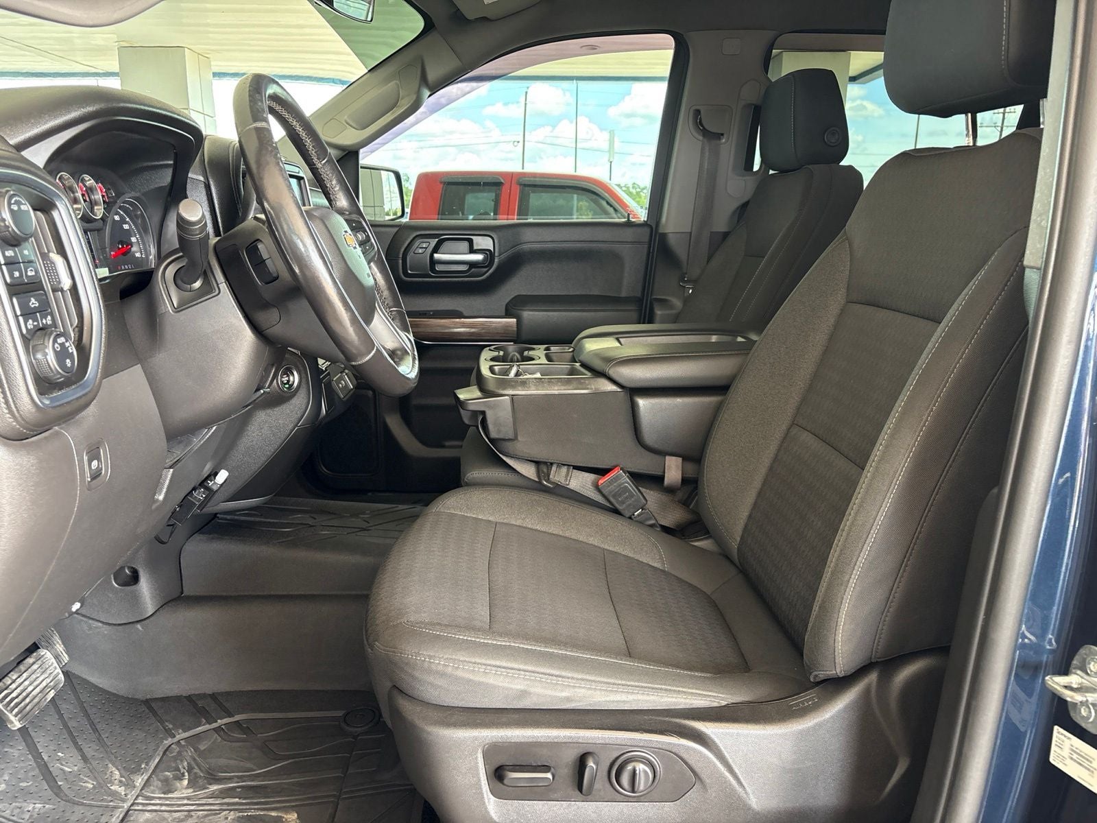 2020 Chevrolet Silverado 1500 4WD Crew Cab Standard Bed LT