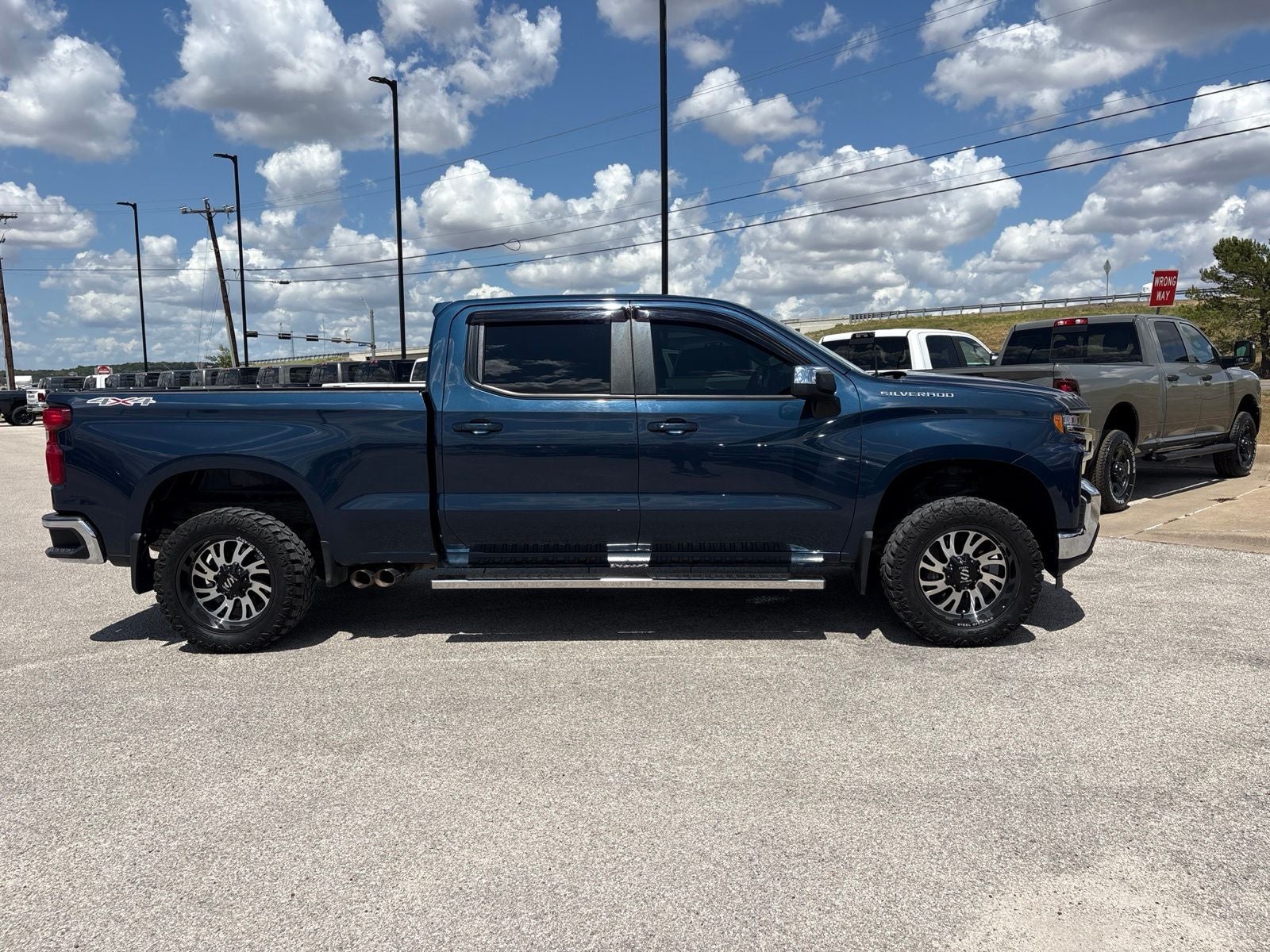 2020 Chevrolet Silverado 1500 4WD Crew Cab Standard Bed LT