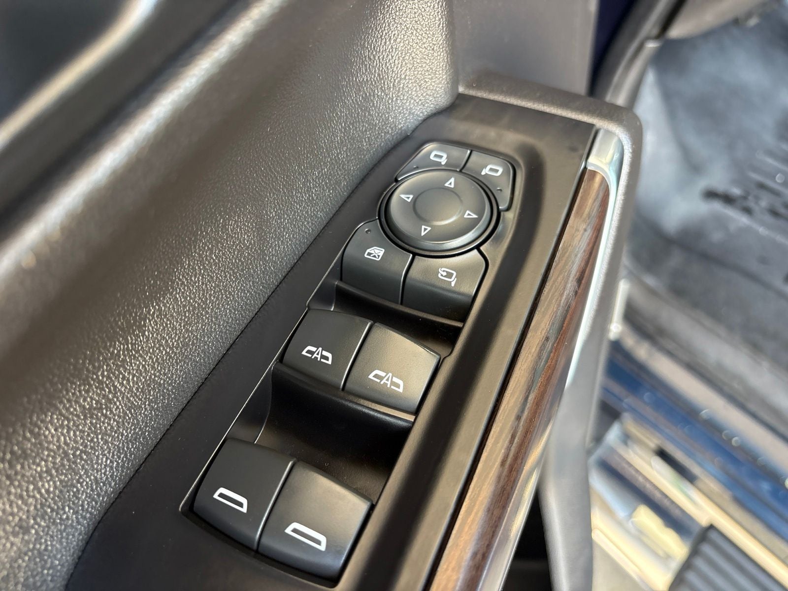 2020 GMC Sierra 1500 2WD Crew Cab Short Box SLT