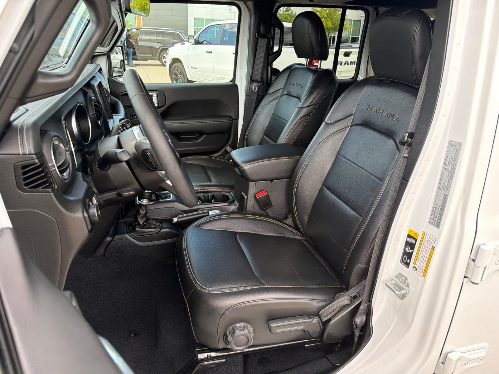 2023 Jeep Wrangler 4-Door Sahara 4x4