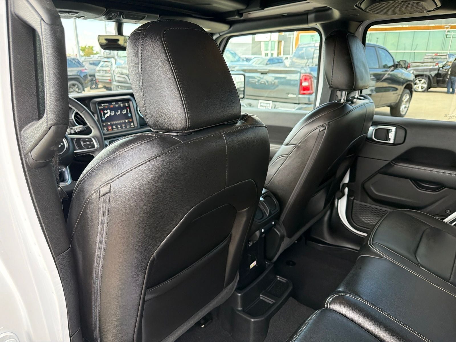 2023 Jeep Wrangler 4-Door Sahara 4x4