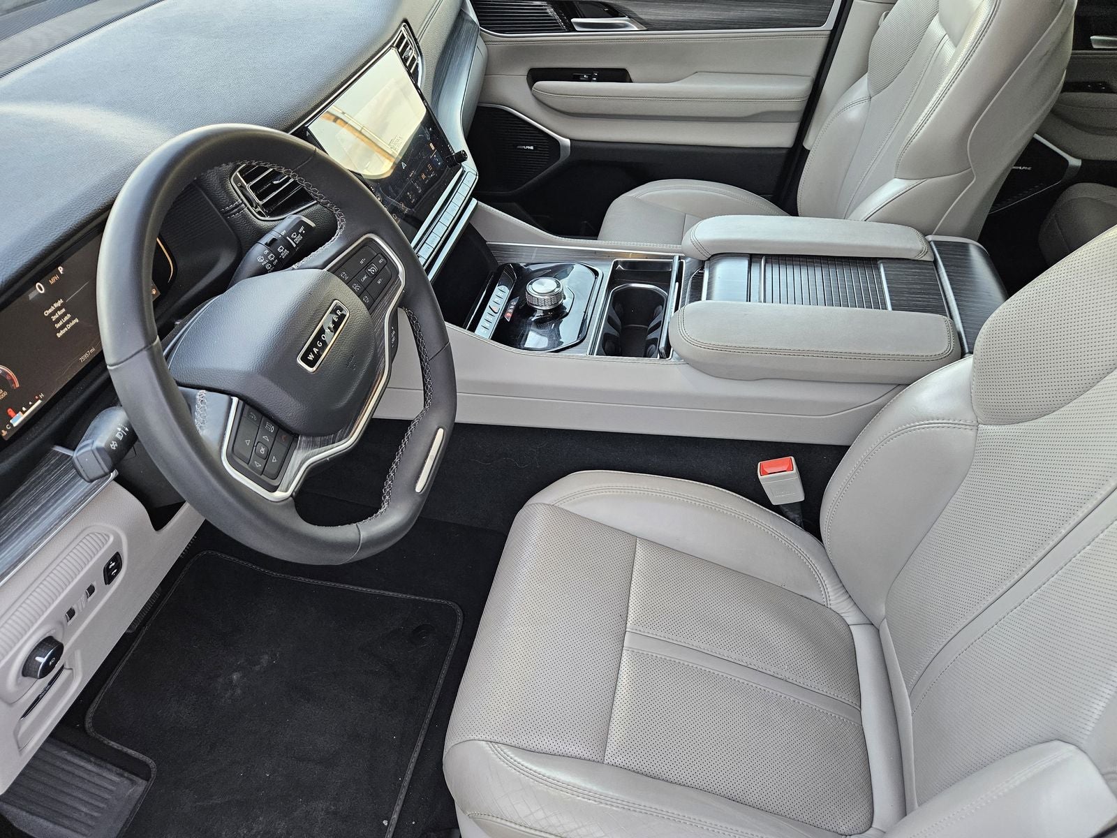 2024 Jeep Wagoneer L Series II 4x2