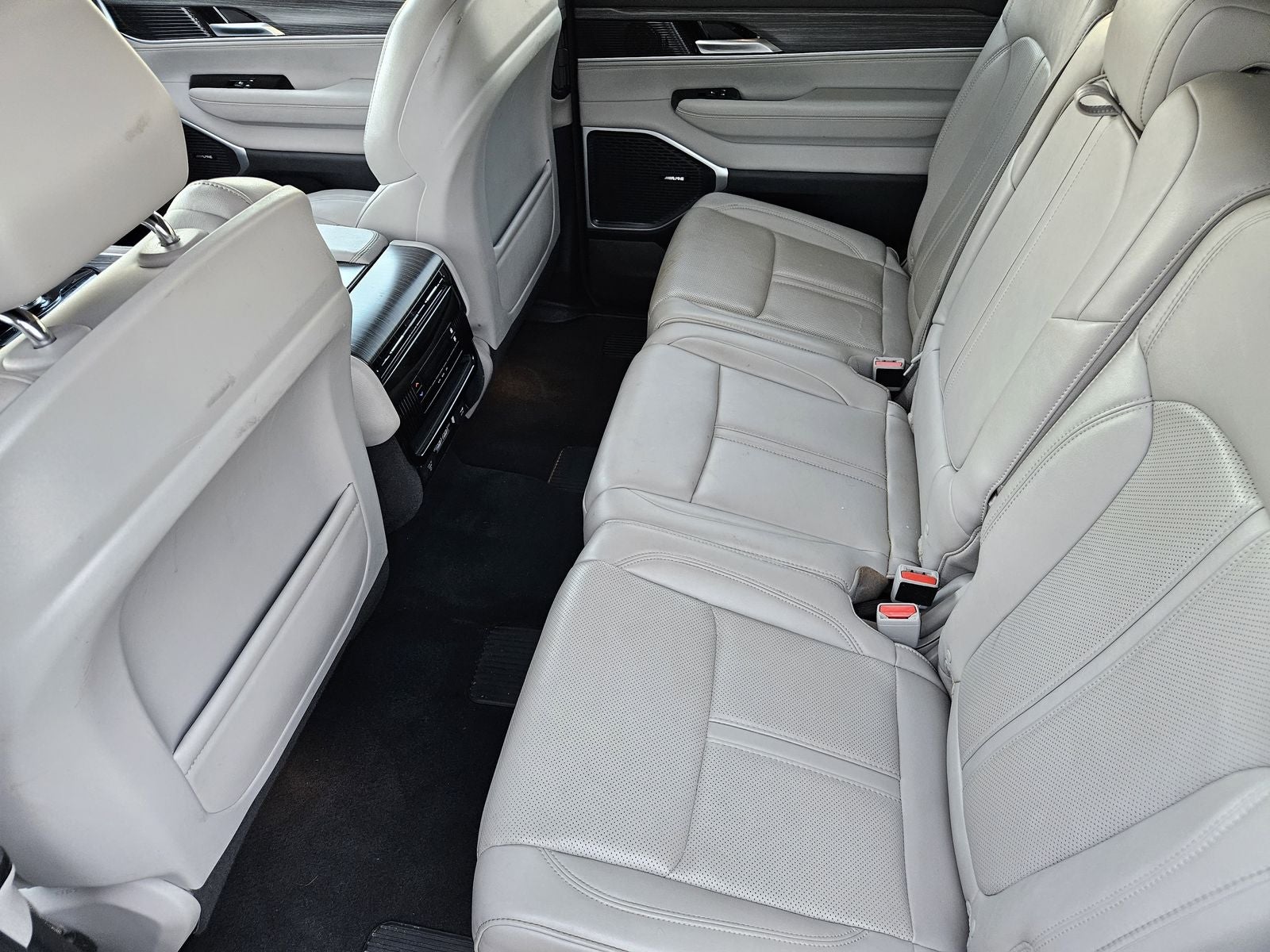 2024 Jeep Wagoneer L Series II 4x2