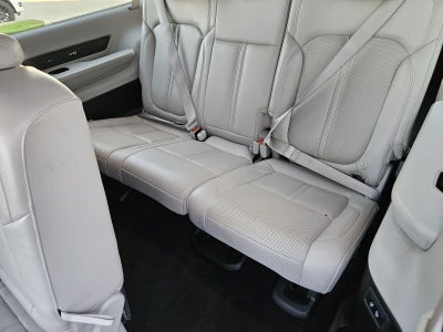 2024 Jeep Wagoneer L Series II 4x2