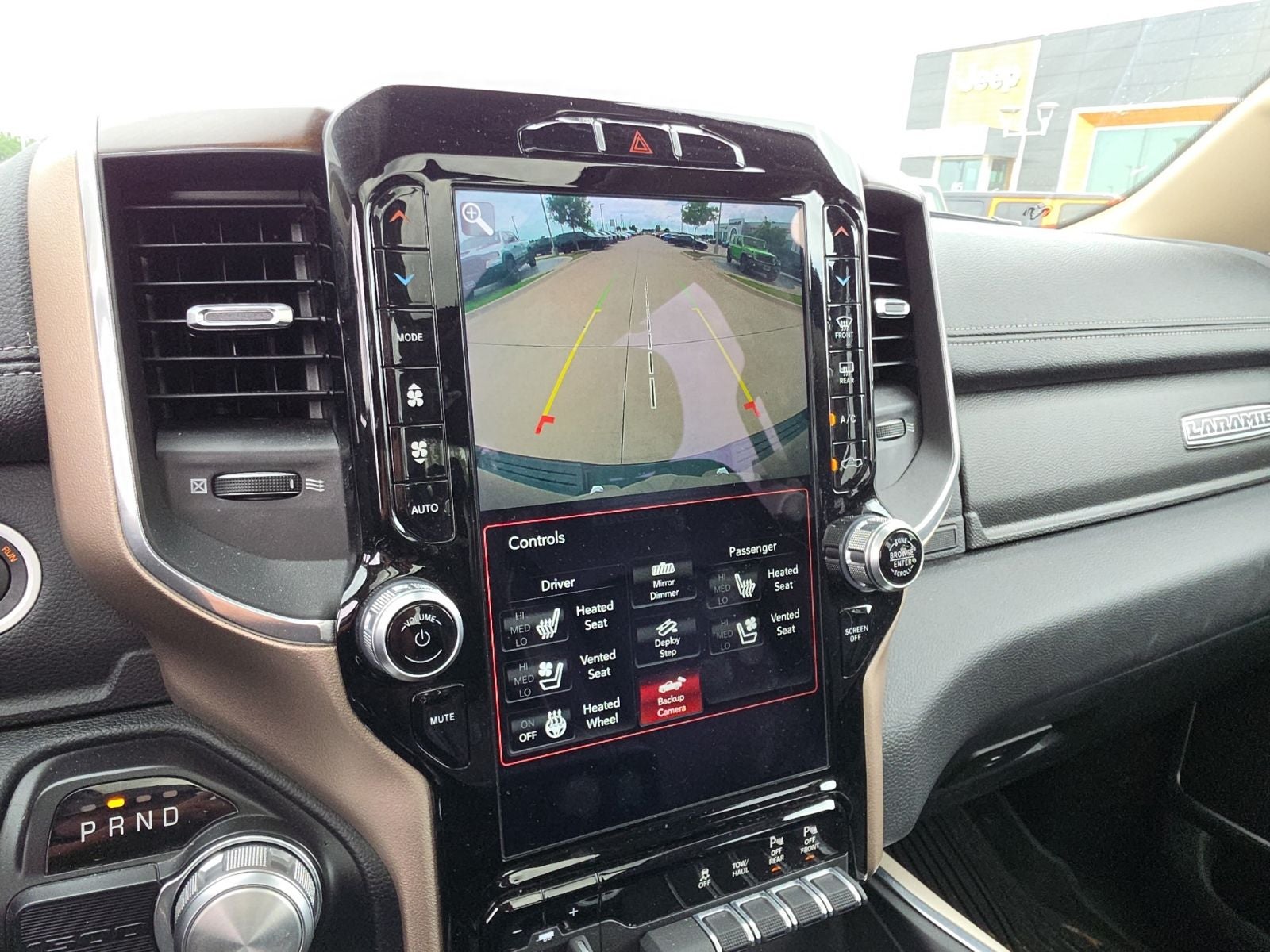 2021 RAM Ram 1500 Laramie Crew Cab 4x2 5'7' Box