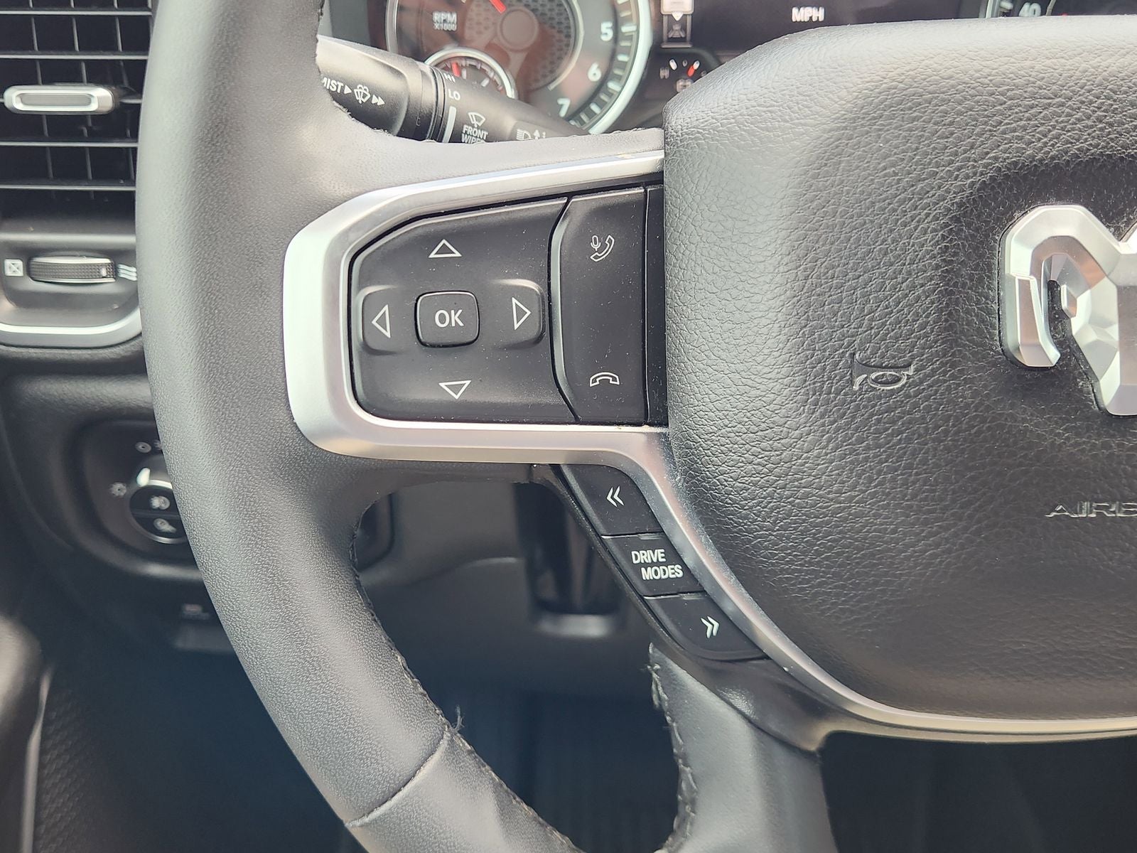2025 RAM Ram 1500 Lone Star Crew Cab 4x4 5'7' Box