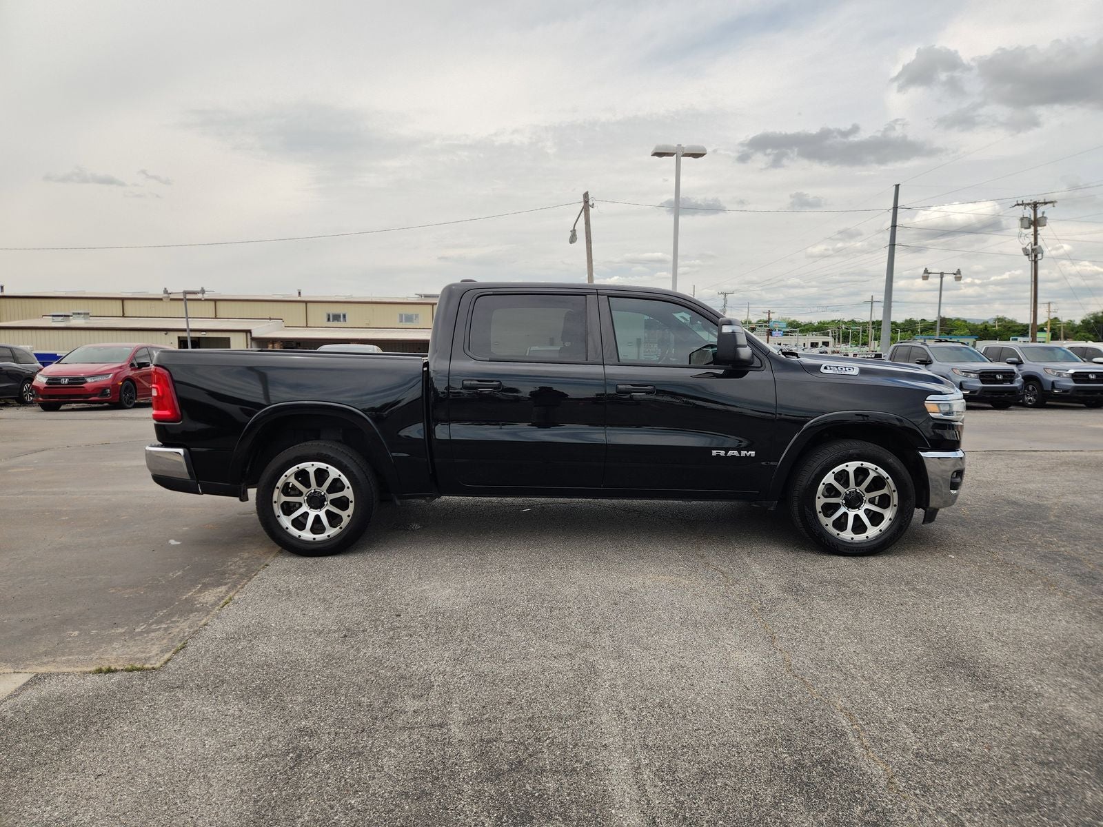 2025 RAM Ram 1500 Lone Star Crew Cab 4x4 5'7' Box