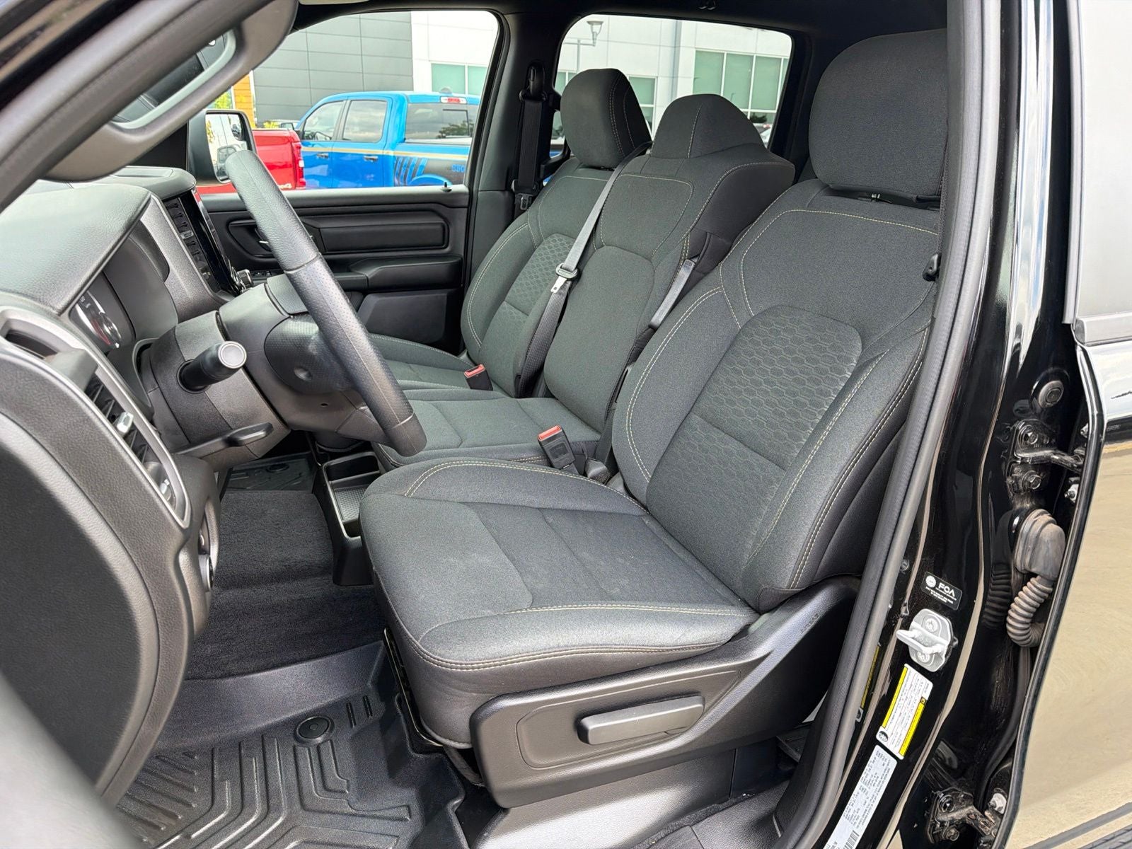 2025 RAM Ram 1500 Tradesman Crew Cab 4x4 5'7' Box