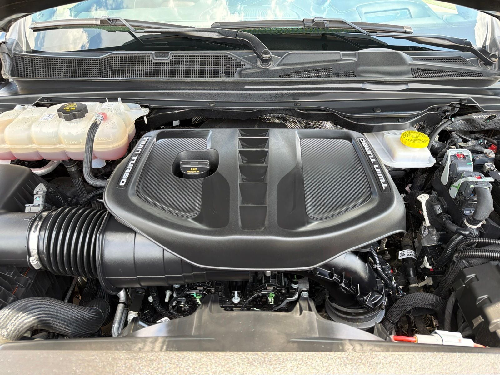 2025 RAM Ram 1500 Limited Crew Cab 4x4 5'7' Box