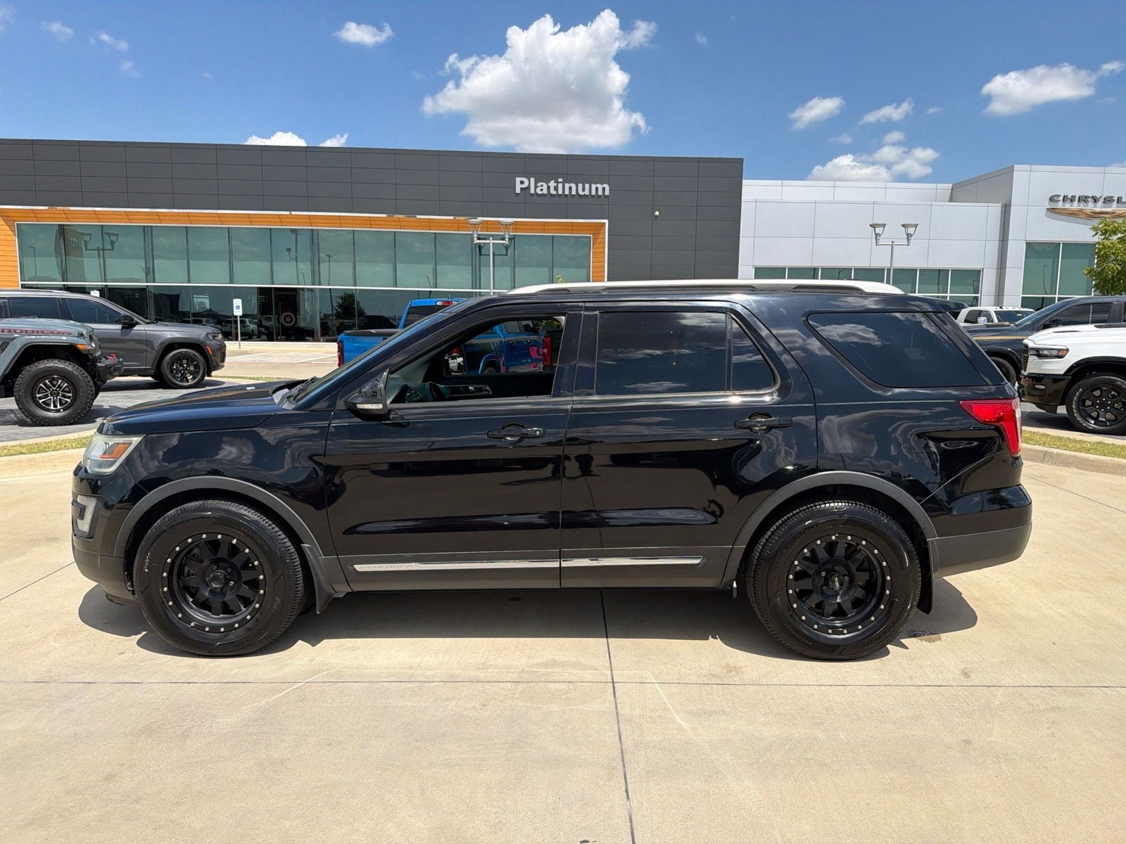 2017 Ford Explorer XLT