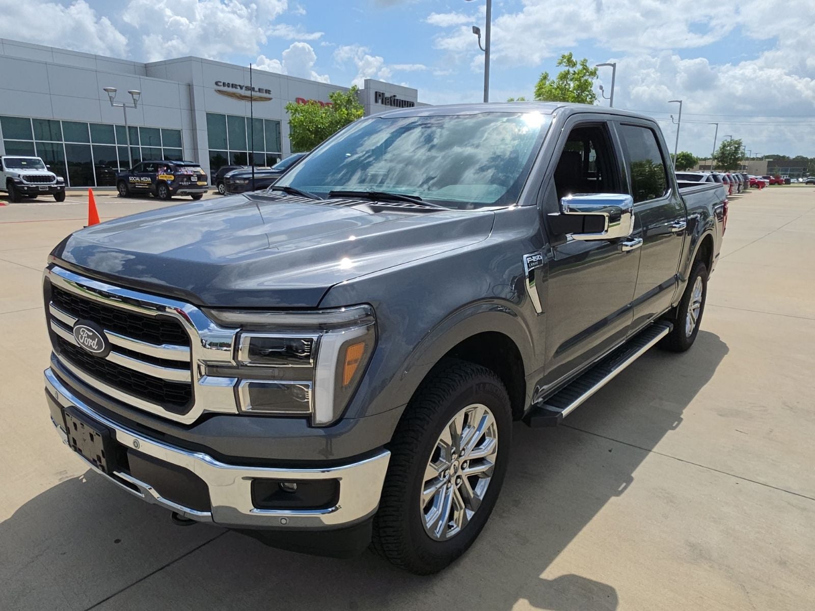 2025 Ford F-150 LARIAT