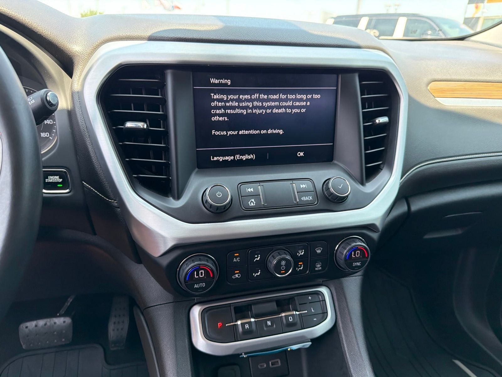 2020 GMC Acadia FWD SLE