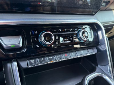 2025 GMC Sierra 3500HD 4WD Crew Cab Long Bed Denali Ultimate