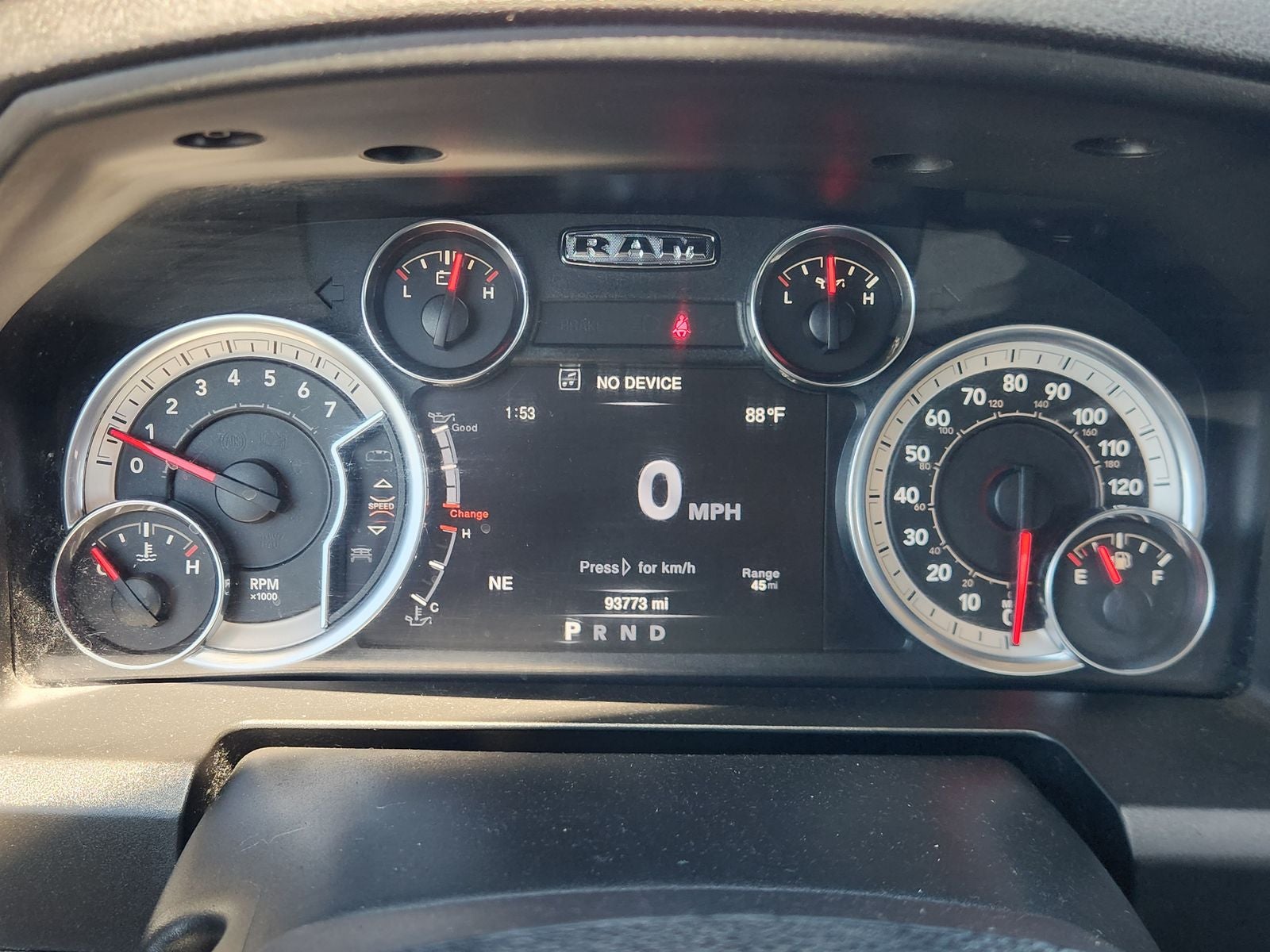 2023 RAM 1500 Classic SLT Crew Cab 4x4 5'7' Box