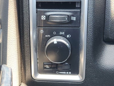 2023 RAM 1500 Classic SLT Crew Cab 4x4 5'7' Box