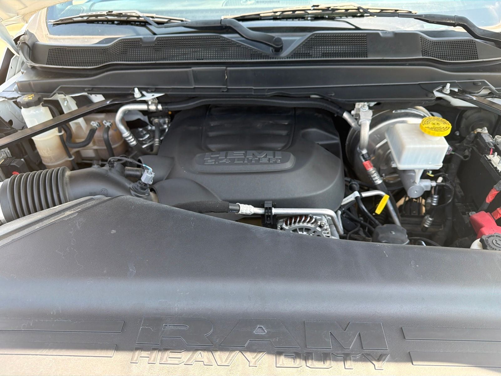 2022 RAM Ram 2500 Tradesman Crew Cab 4x4 6'4' Box