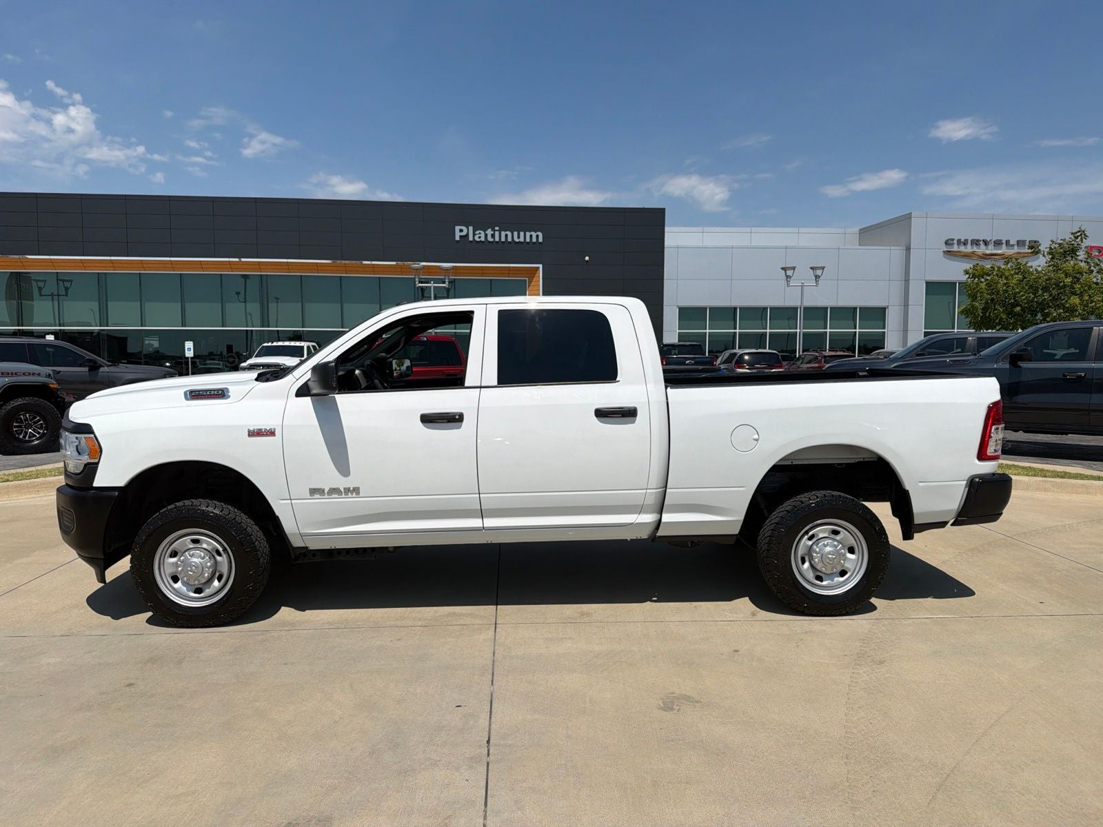2022 RAM Ram 2500 Tradesman Crew Cab 4x4 6'4' Box