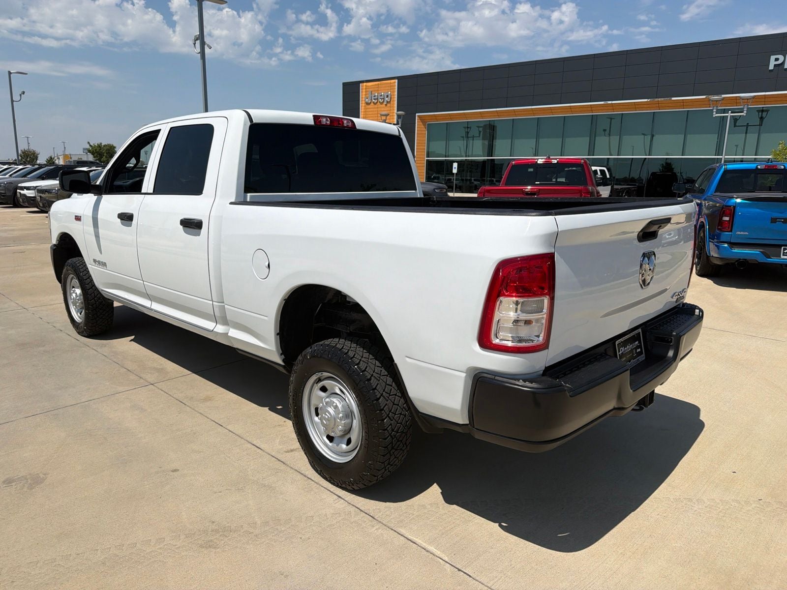 2022 RAM Ram 2500 Tradesman Crew Cab 4x4 6'4' Box