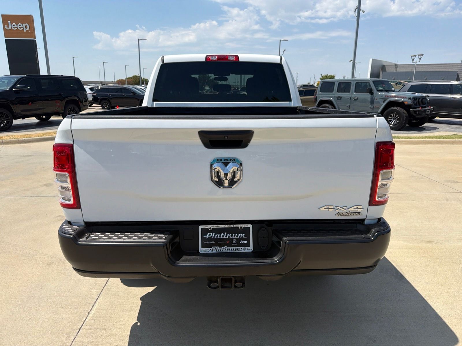 2022 RAM Ram 2500 Tradesman Crew Cab 4x4 6'4' Box