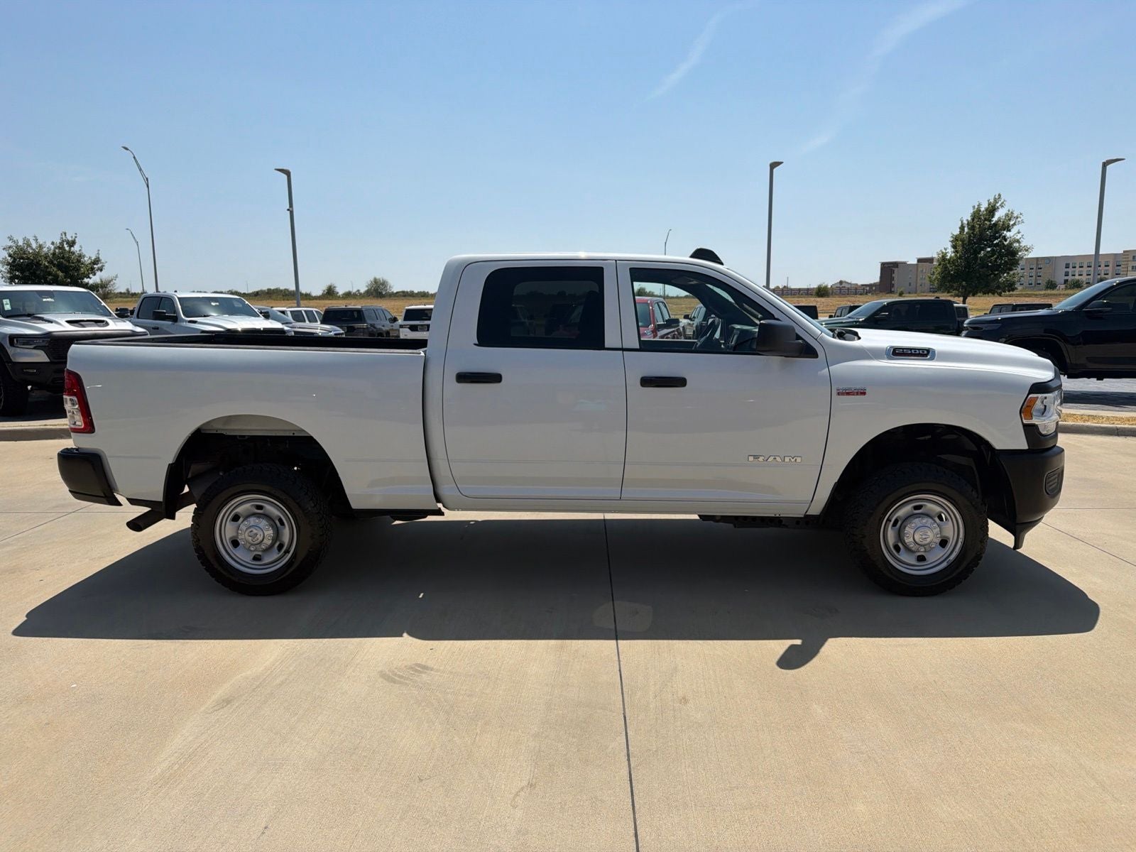 2022 RAM Ram 2500 Tradesman Crew Cab 4x4 6'4' Box