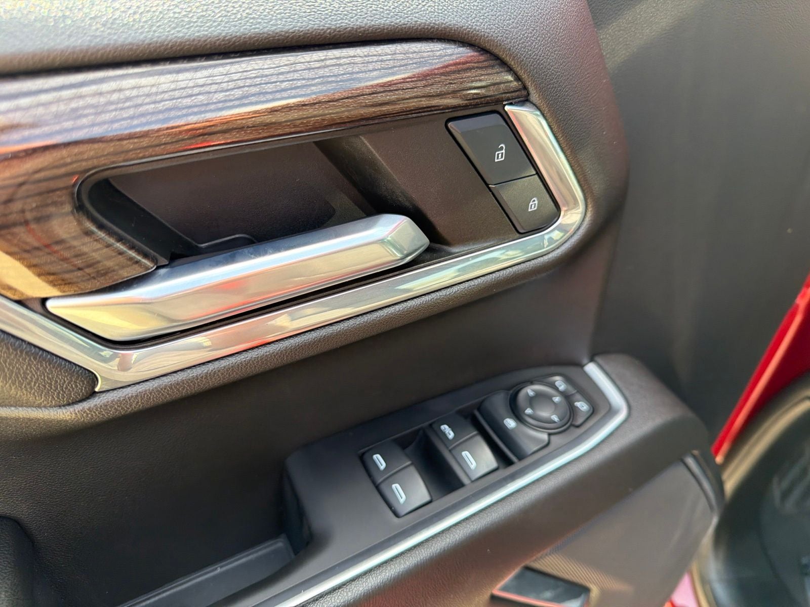 2023 Chevrolet Silverado 1500 4WD Crew Cab Short Bed RST
