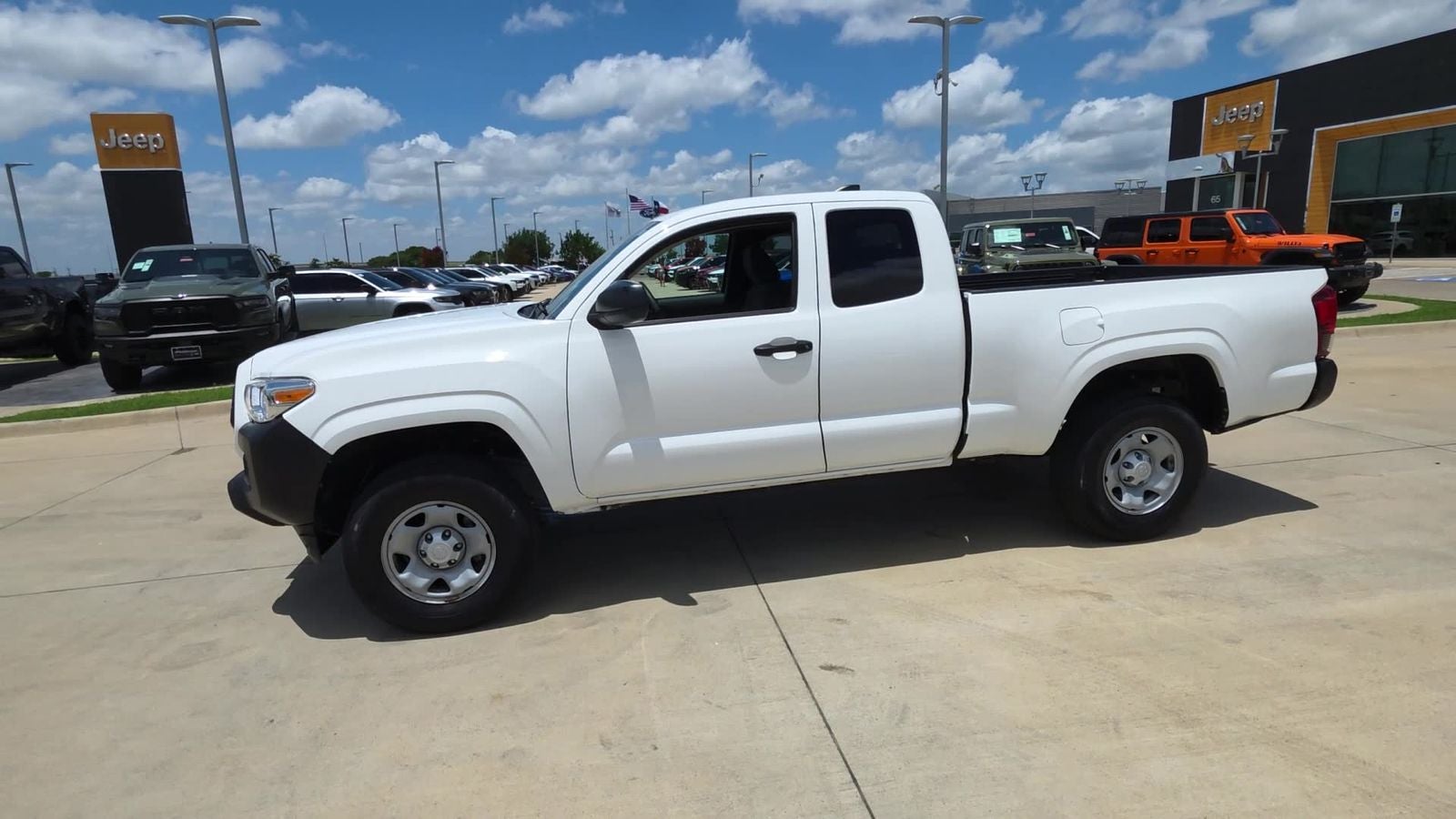 2020 Toyota Tacoma SR