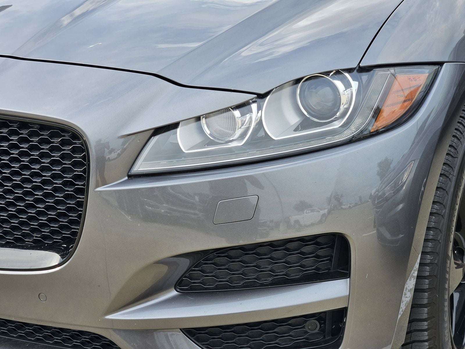 2019 Jaguar F-PACE 25t Premium