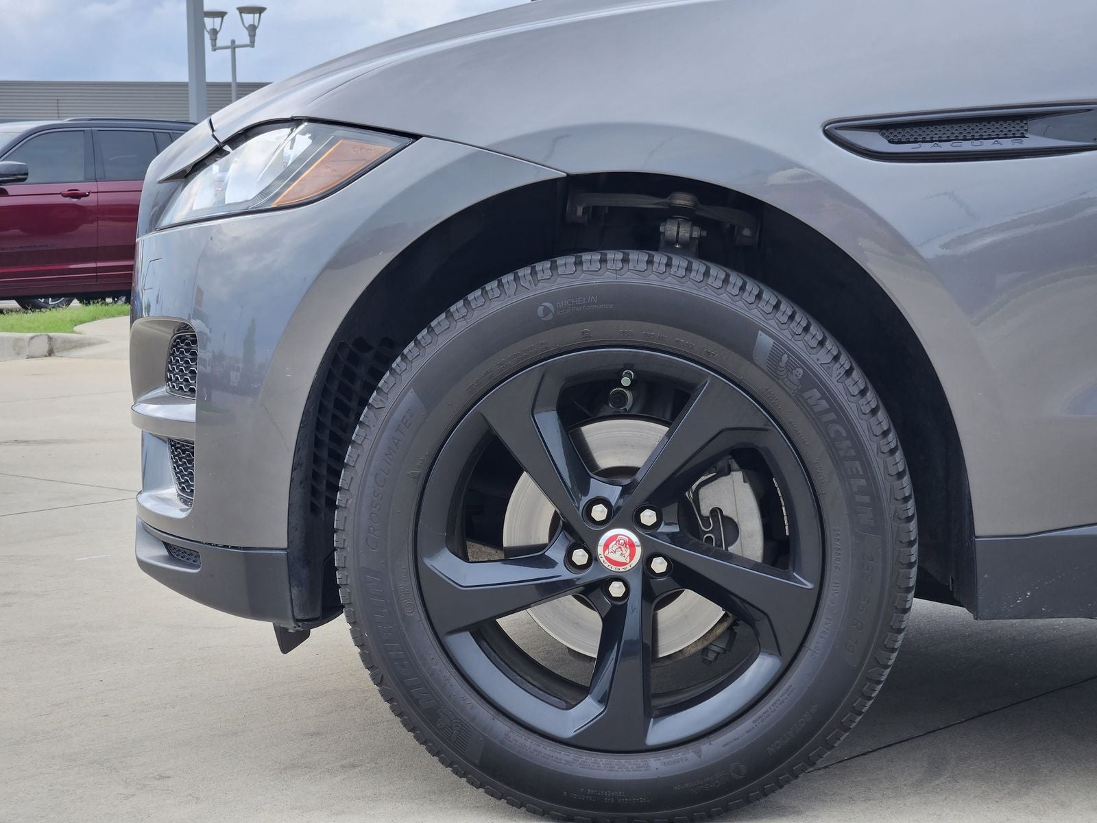 2019 Jaguar F-PACE 25t Premium