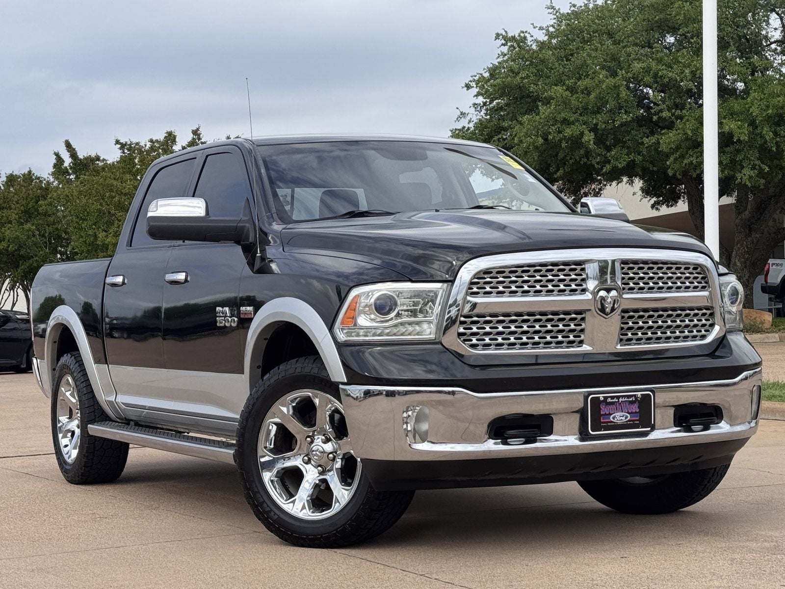 2017 RAM 1500 Laramie