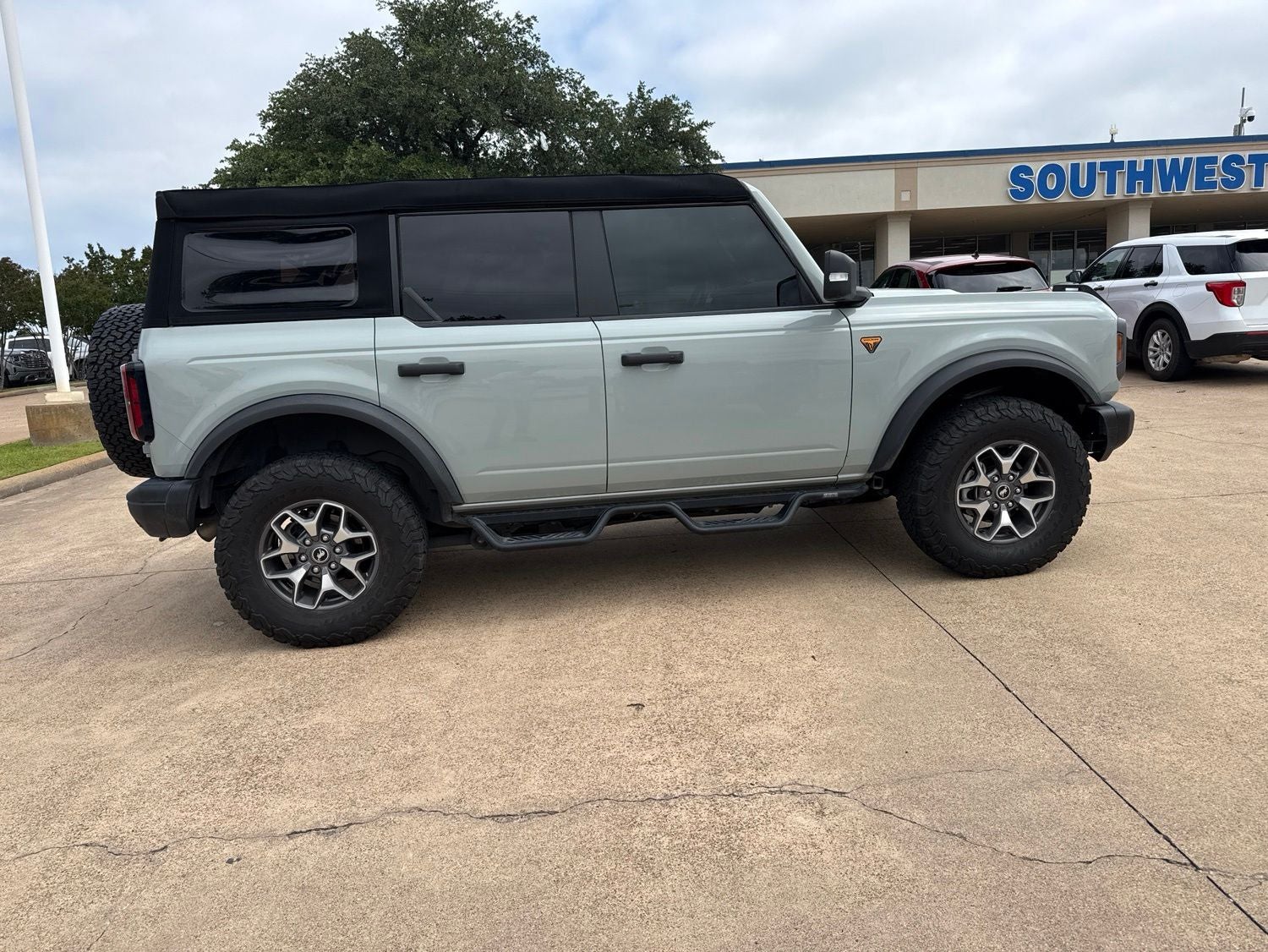 2023 Ford Bronco Badlands